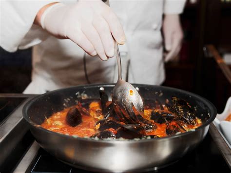 8 Best Couples Cooking Classes in NYC for a Delicious Date Night in 2023