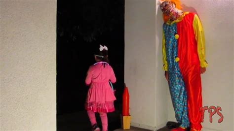 Scary Clown Prank - YouTube