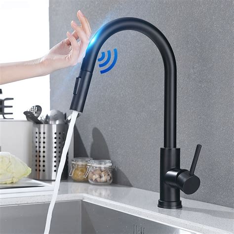 Intelligent Kitchen Faucet with Touch Sensor Control and Pull Out Spray