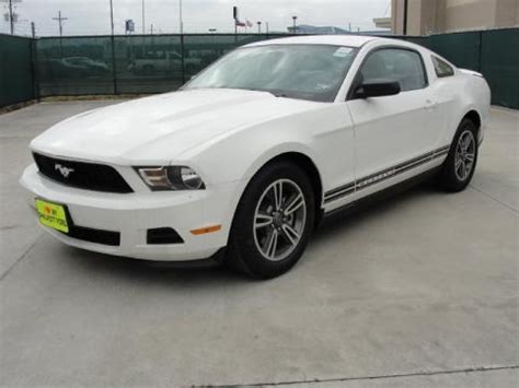 2011 Ford Mustang V6 Premium Coupe Data, Info and Specs | GTCarLot.com