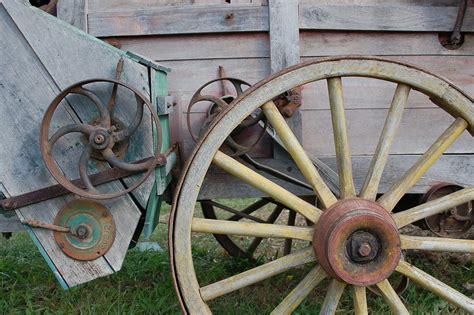 Wagon Wheel Wood - Free photo on Pixabay