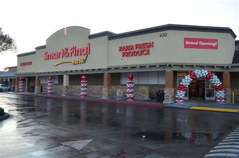 Smart & Final Celebrates Grand Opening In San Jose, CA