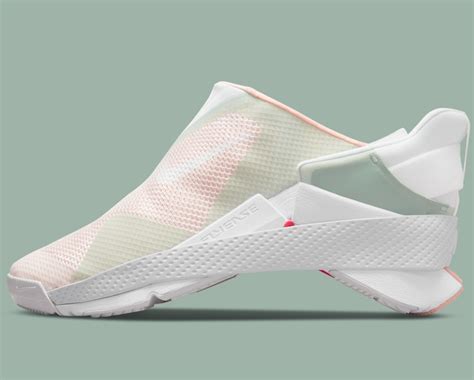 Nike’s accessible Go FlyEase sneaker returns in spring colors