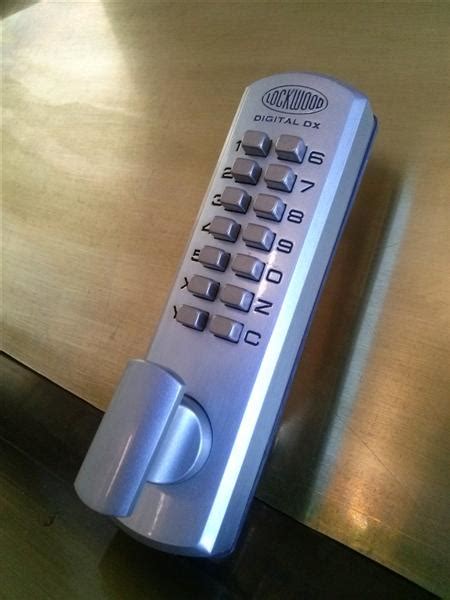 keypad entry security systems brisbane