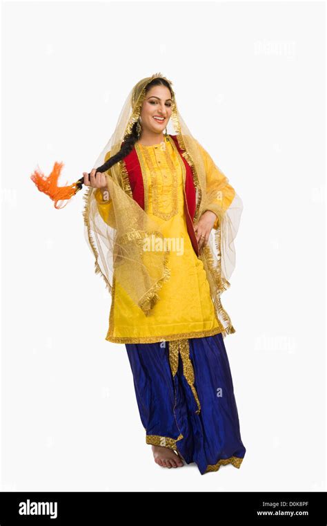 Traditional Punjabi Clothing Hi-res Stock Photography And Images Alamy | atelier-yuwa.ciao.jp