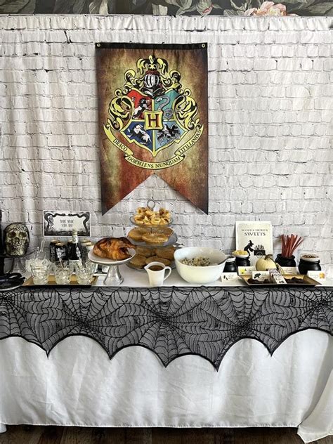 Harry Potter Feast - Hogwarts Menu - Parties With A Cause