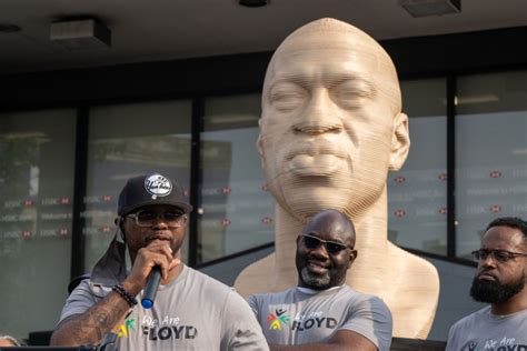 George Floyd statue unveiled in Brooklyn | PIX11