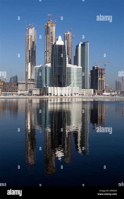 DUBAI, UAE - NOV 30, 2016: The Dubai Business Bay skyline. United Arab ...