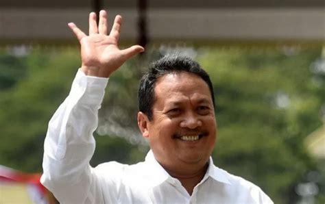 Mengenal Sosok Sakti Wahyu Trenggono, Menteri Kelautan dan Perikanan ...