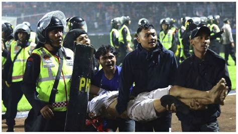 What happened in the Kanjuruhan Stadium in Malang? Indonesia soccer tragedy leaves at least 125 dead