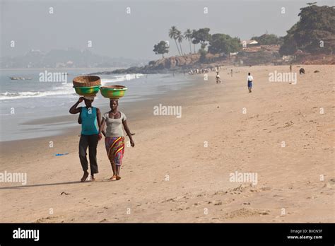 Fishing beaches of Sierra Leone's capital city, Freetown, along the Atlantic Ocean Stock Photo ...