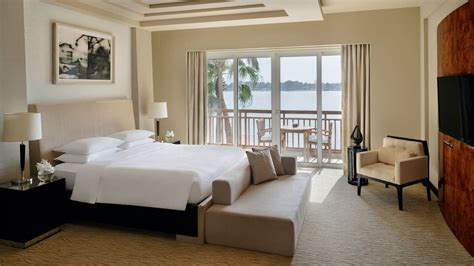 Luxury Rooms and Suites with private Terraces | Park Hyatt Dubai