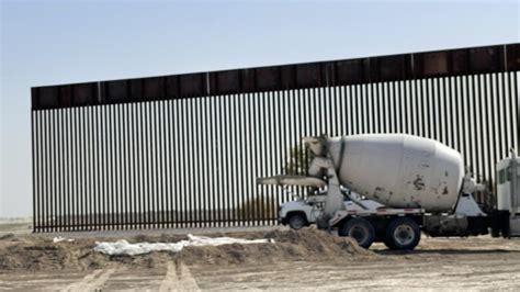 Texas secures dozens of land parcels for state-funded border wall ...