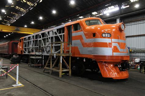 VicRail 'Teacup' livery applied to one end of B72 - Wongm's Rail Gallery