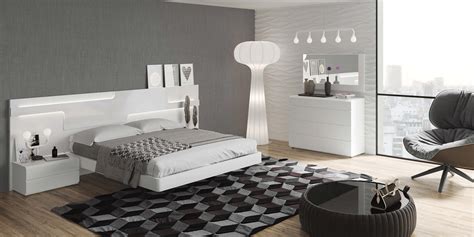 Modern White Lacquer Bedroom Sets / Modrest san marino modern white ...