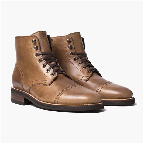 Men's Captain Lace-Up Boot In Horween® Natural CXL Leather - Thursday