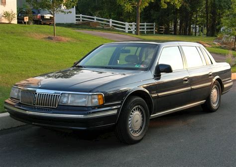 1991 Lincoln Town Car Cartier - Sedan 4.6L V8 auto