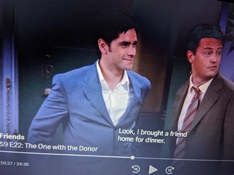 John Stamos gets ZERO applause when he enters the scene in S09E22! : r/howyoudoin