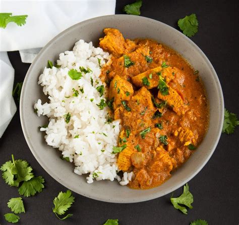 Crock-Pot Indian Curry with Chicken - Feasting not Fasting