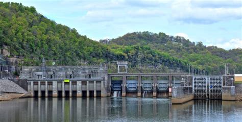 Cordell Hull Dam Carthage Tennessee Stock Photo - Image of river ...