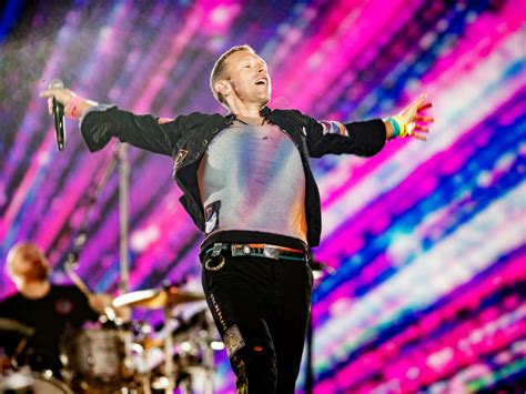 WATCH: Coldplay Covers This Soda Stereo Classic at Argentina Concerts
