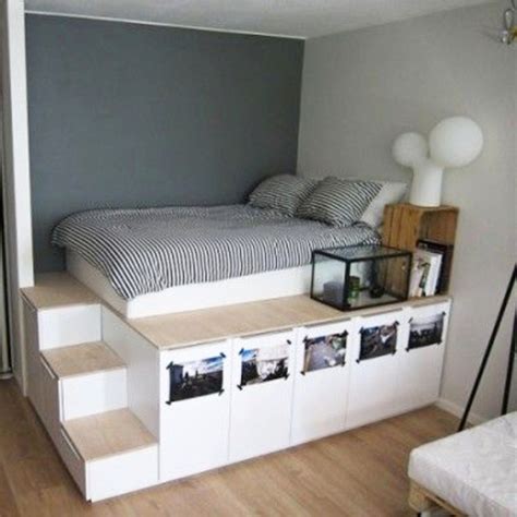 Creative Storage Solutions For Small Spaces Minimalist bedroom decor ...