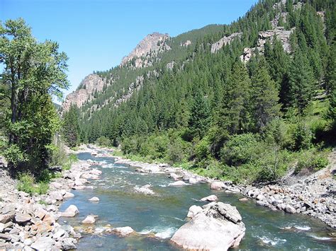 Photographs of the Gallatin River in Southern Montana