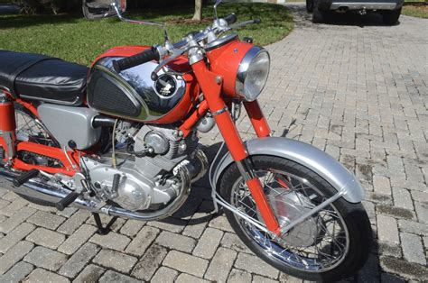 Restored Honda CB77 Superhawk - 1963 Photographs at Classic Bikes ...