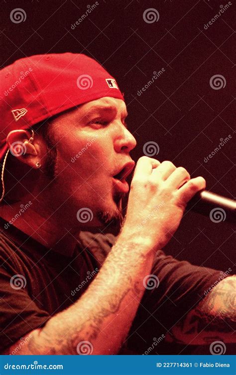 Limp Bizkit,Fred Durst during the Concert Editorial Photo - Image of arena, gold: 227714361