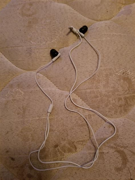 These PlayStation Earbuds : r/onejob