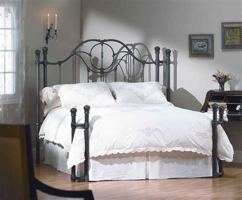 Wrought iron bed frame king - lopezsuite