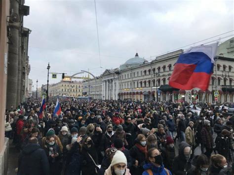 Shocking Videos of Pro-Alexei Navalny Protests in Russia - Insider Paper