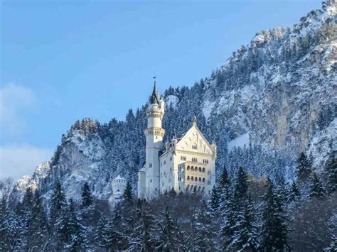 Why You Should Visit Neuschwanstein in Winter - Nina Out and About