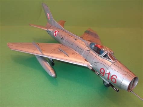 Mig-19S GPM kit - Paper Modelers Gallery