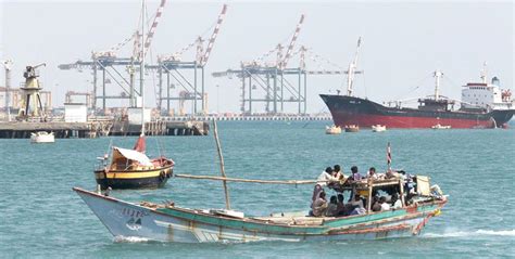 Saudi Arabia halts oil exports in Red Sea lane after Houthi attacks ...