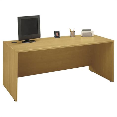 Series C 72W x 30D Office Desk in Light Oak - Engineered Wood | Bush business furniture, Light ...