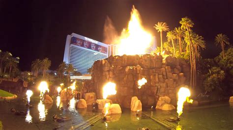 The Mirage - Volcano Show in Las Vegas 4K - YouTube