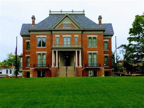 18 Free Things To Do In Springfield, Illinois - No Home Just Roam