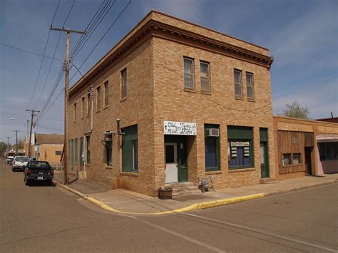 Belfield, North Dakota | Andrew Filer | Flickr