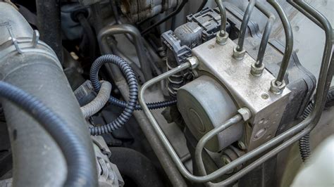 ABS Module Repair: What Every Car Owner Should Know | AutoNation Mobile Service