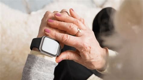 Understanding the Importance of Safety Devices for Seniors - EzineMark