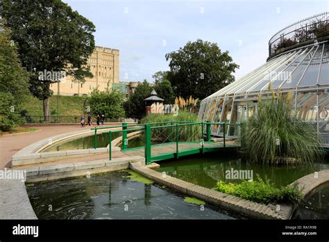 Norwich castle gardens hi-res stock photography and images - Alamy