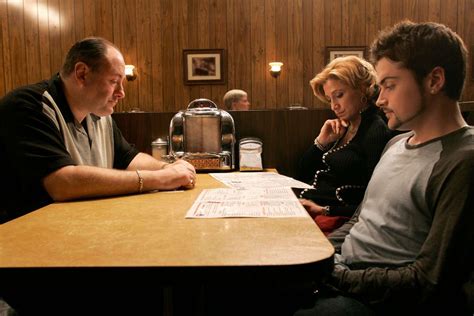 The Sopranos series finale recap: Cut to black | EW.com