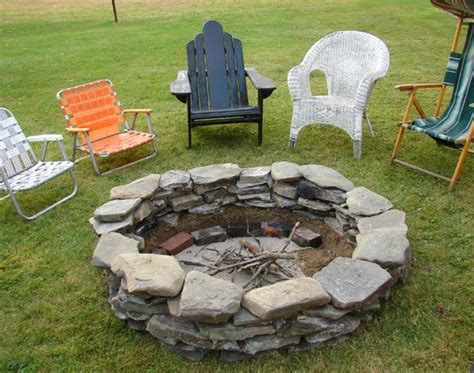 fire ring...this one looks easy! Backyard Fire, Outdoor Fire Pit ...