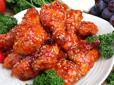 Yangnyeom Dak (Korean sweet and spicy fried chicken) | Spicy fried ...