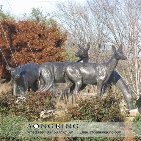 Life-Size Graceful Decorative Popular Art Modern Standing High-Quality Bronze Christmas Reindeer ...