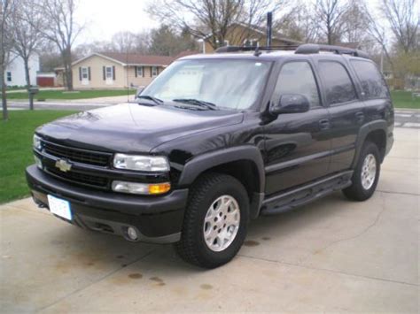 Find used 2006 Chevrolet Tahoe Z71 97,000 miles Excellent cond. Loaded in Green Bay, Wisconsin ...