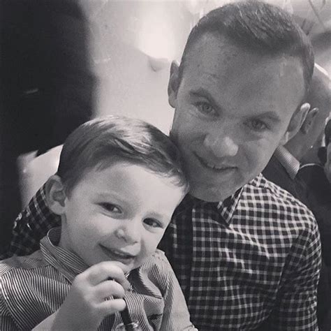 5 Cute Photos Of Wayne Rooney And His Family - Diski 365