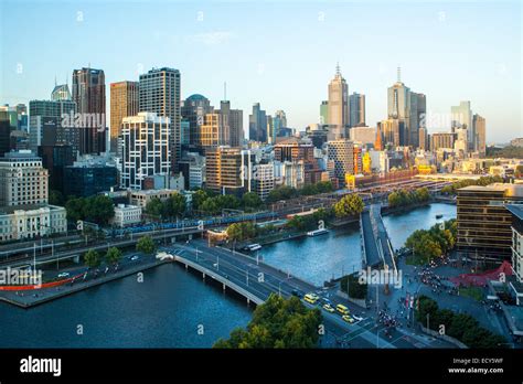 Melbourne australia skyline hi-res stock photography and images - Alamy