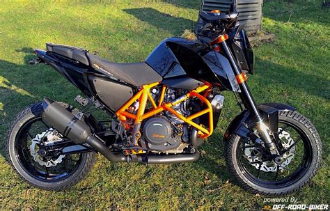 Understand and buy > ktm 690 duke off road > disponibile